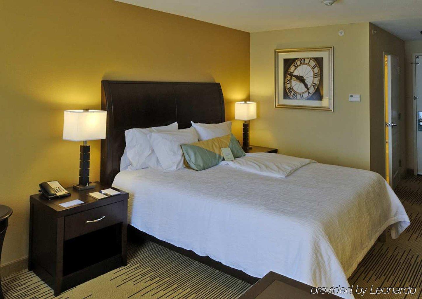 Hilton Garden Inn Cincinnati/Mason Room photo