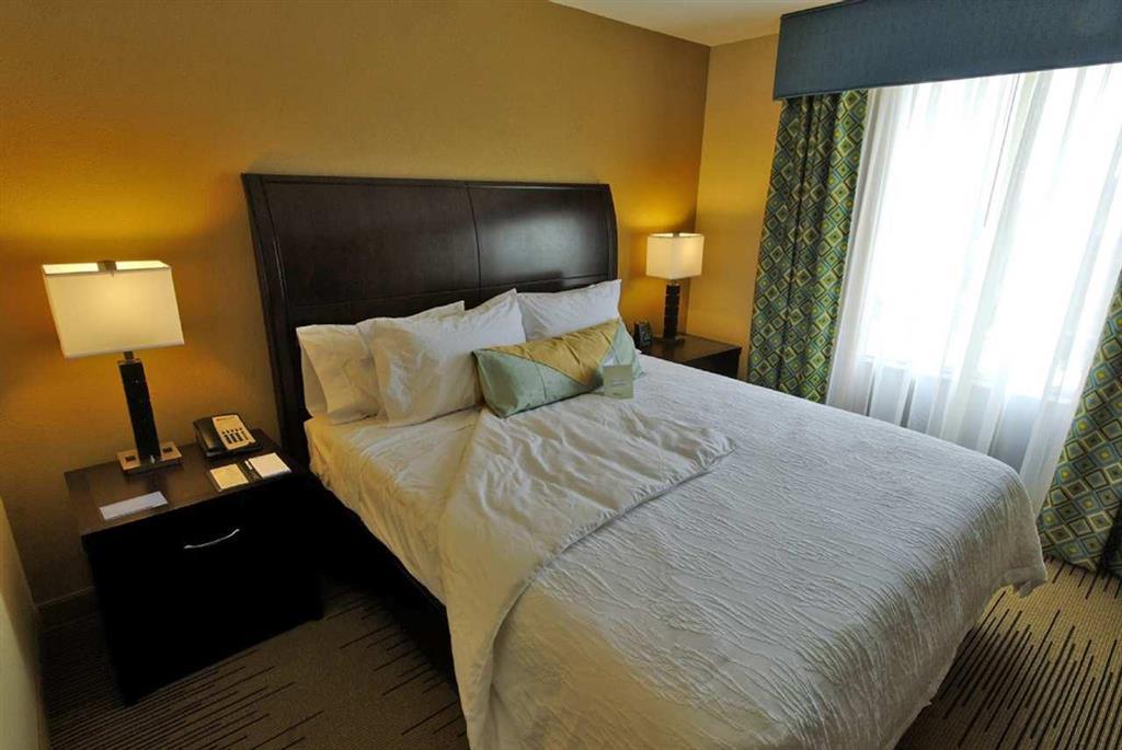 Hilton Garden Inn Cincinnati/Mason Room photo